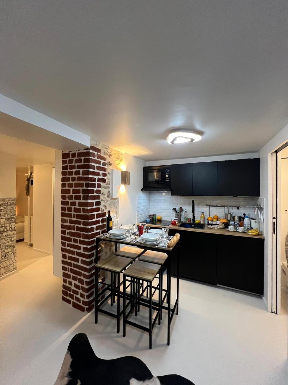 Appartement Design Quartier Montmartre-Sacre-Coeur! Paris Xviiie Bagian luar foto