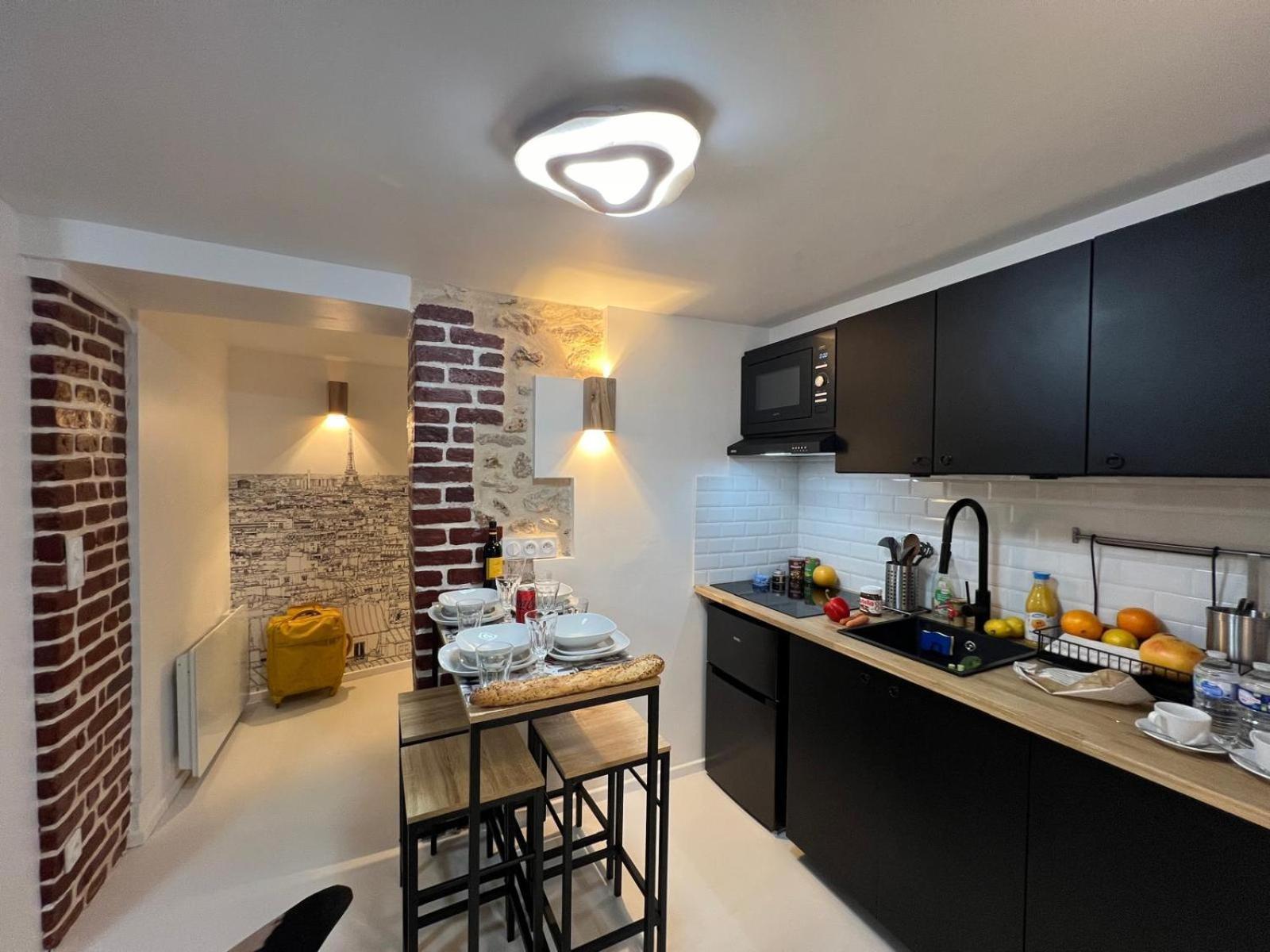 Appartement Design Quartier Montmartre-Sacre-Coeur! Paris Xviiie Bagian luar foto