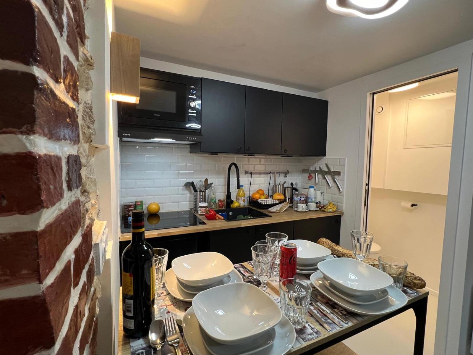 Appartement Design Quartier Montmartre-Sacre-Coeur! Paris Xviiie Bagian luar foto