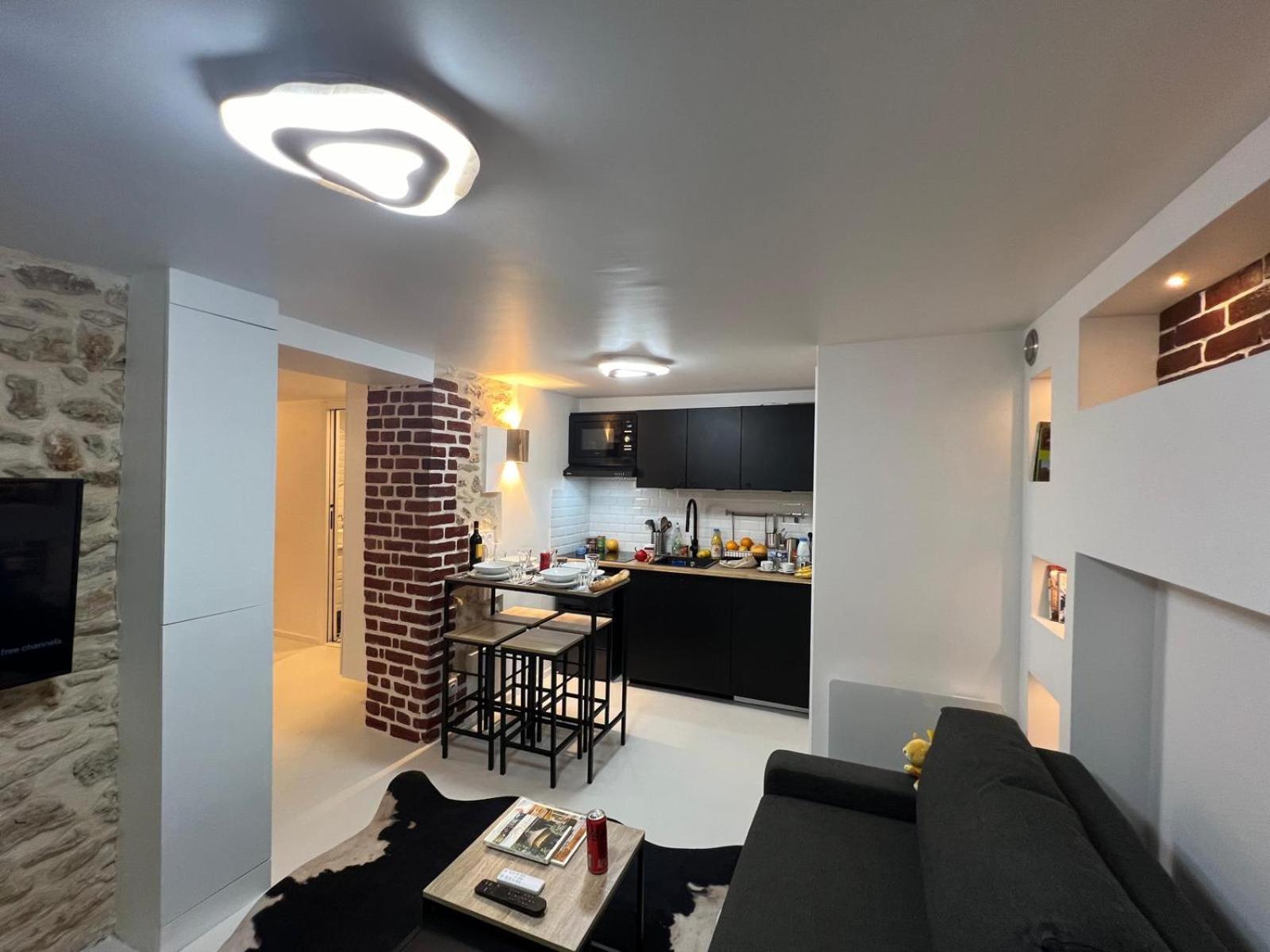 Appartement Design Quartier Montmartre-Sacre-Coeur! Paris Xviiie Bagian luar foto